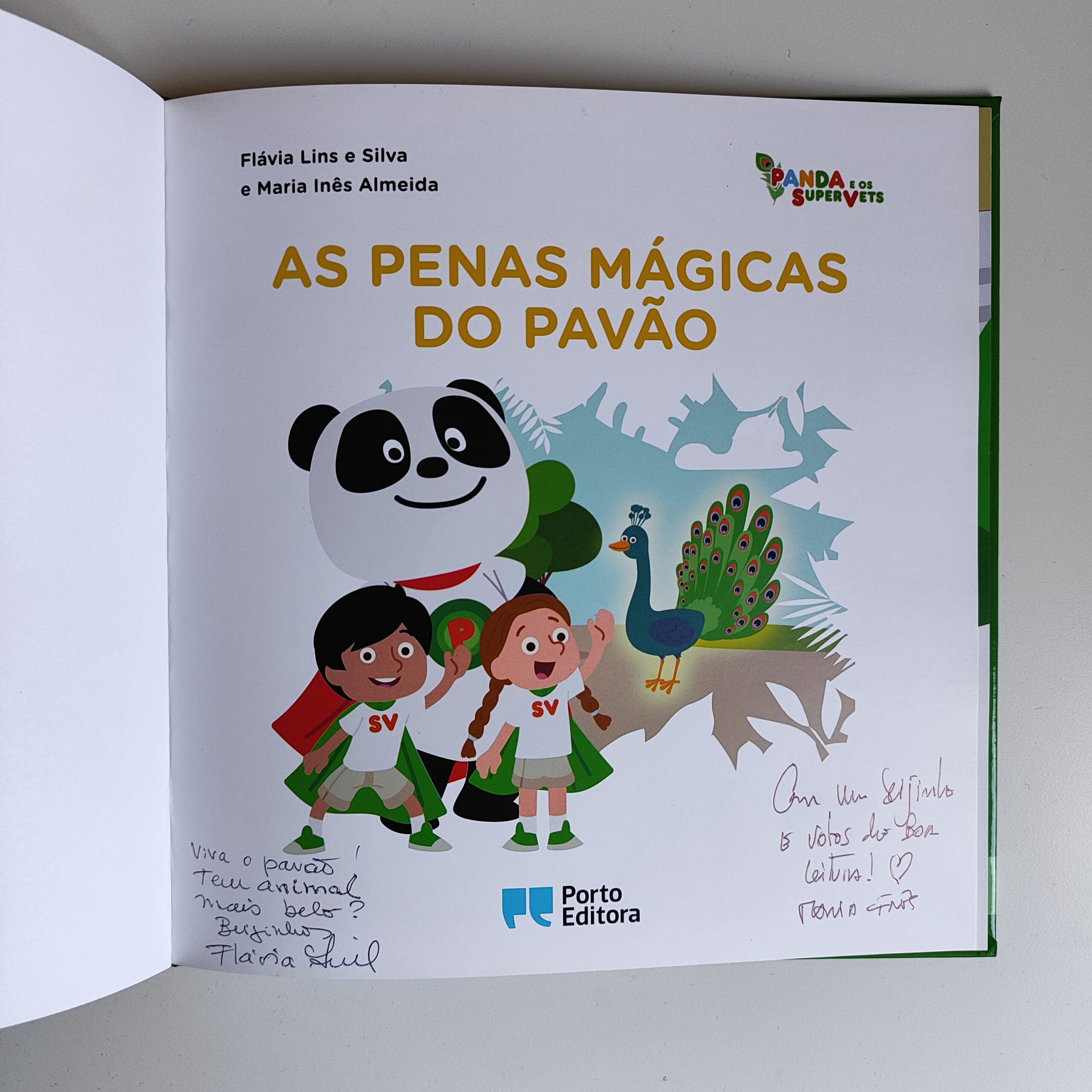 Panda e os Super Vets: As Penas Mágicas do Pavão, de Flávia Lins e Silva/Maria Inês Almeida (via Porto Editora)